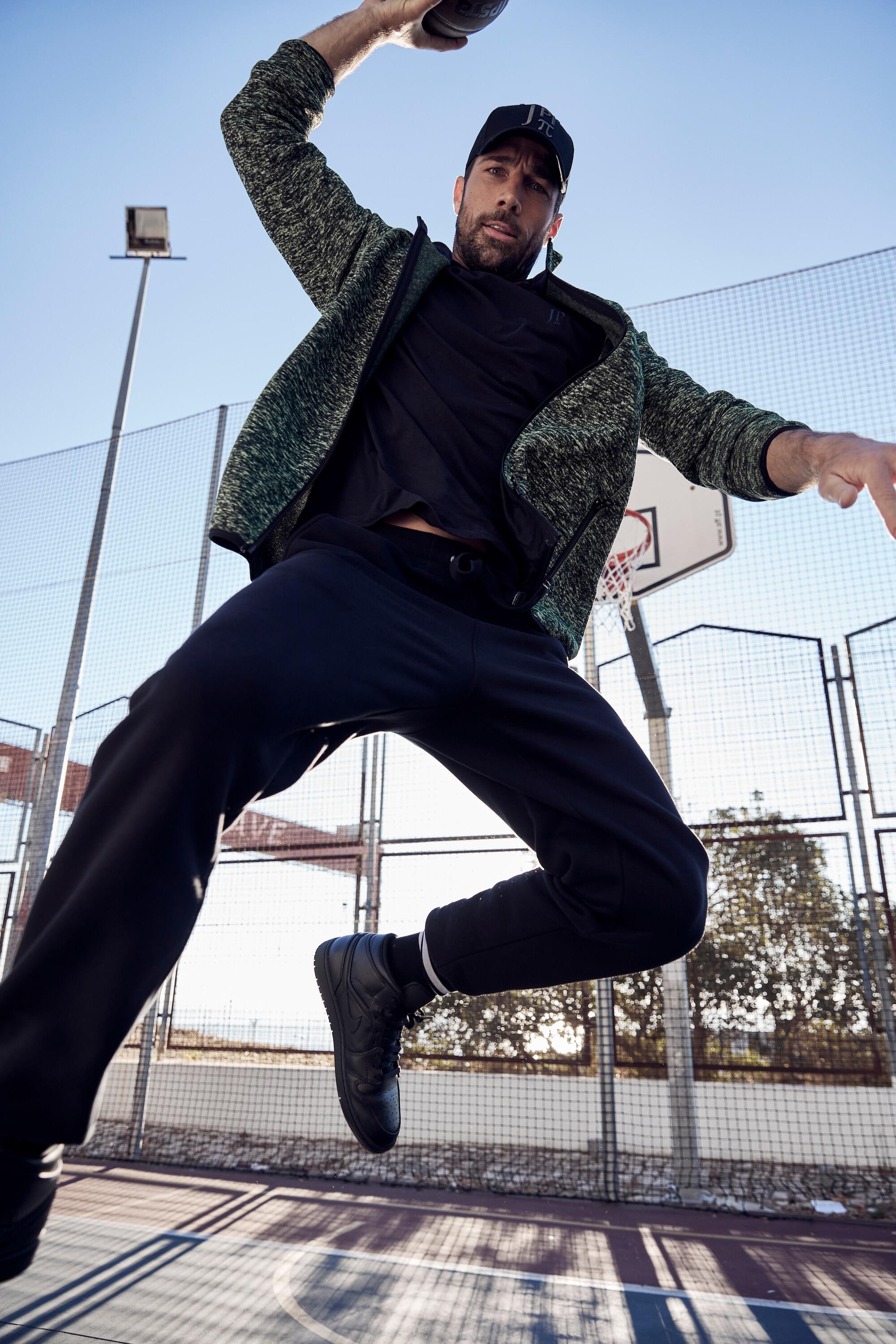 Hommes Pantalon en molleton avec cordon coulissant sous tunnel coupe Modern Fit 6/6