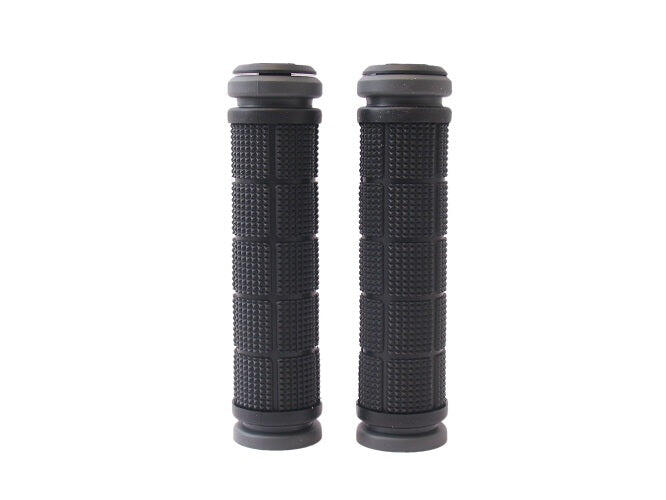 Union GP06 zestaw uchwytów 125/125 mm czarny