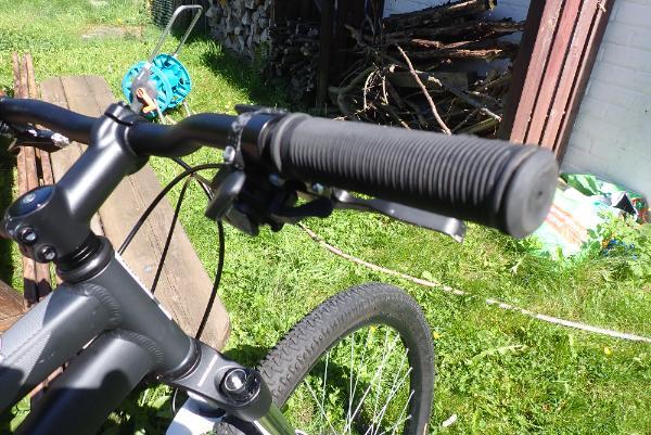 Entre Particuliers - Vélo Decathlon Rockrider ST 120 Taille M 6/7