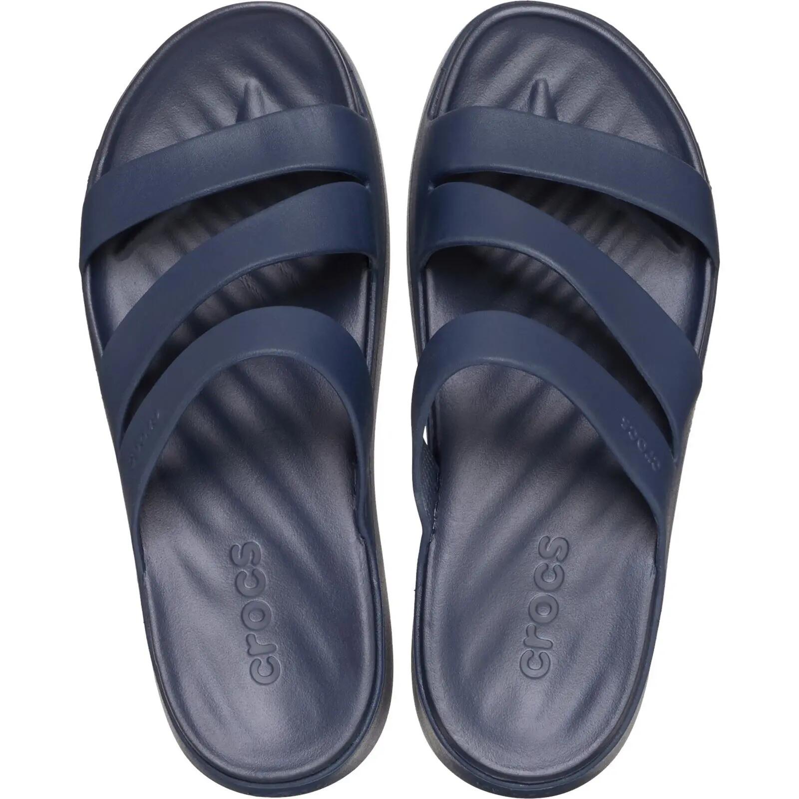 Crocs Getaway Strappy Thermoplastic Women's Navy Sandals 4/6