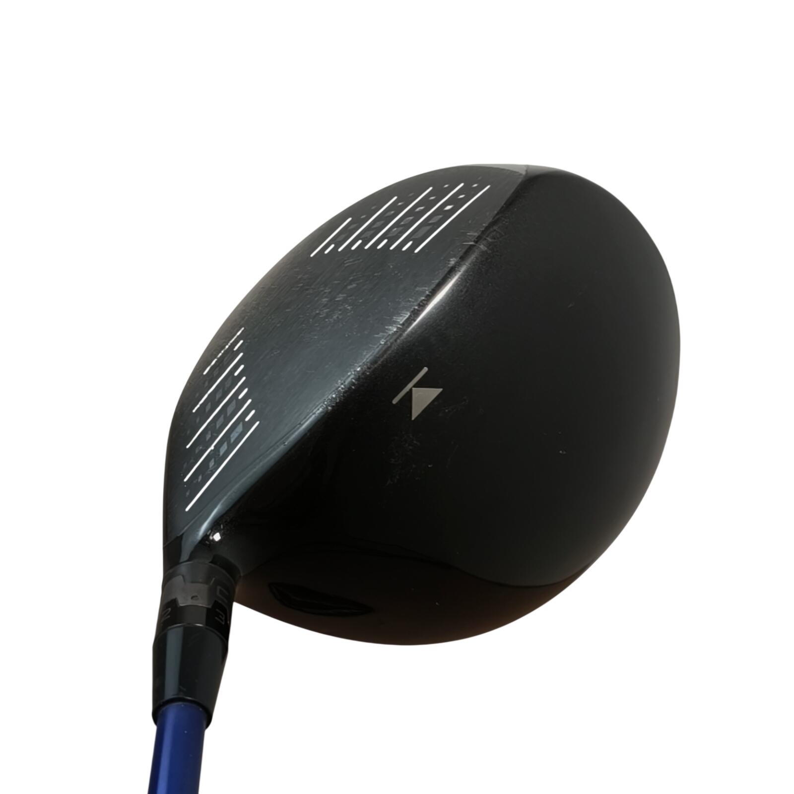 Titleist 913D2 Driver / Flex Stiff / Loft 10.5 4/6