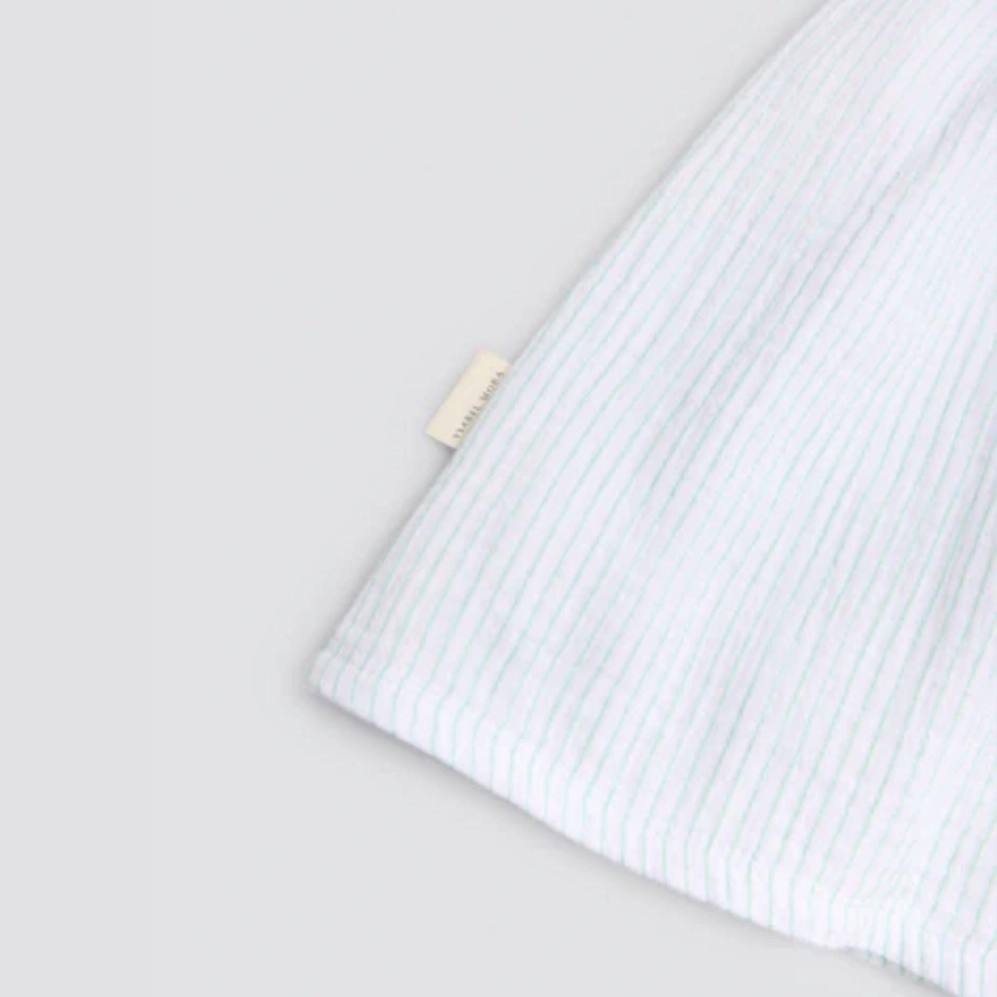 Vestido infantil sem mangas com estampa listrada 2/3