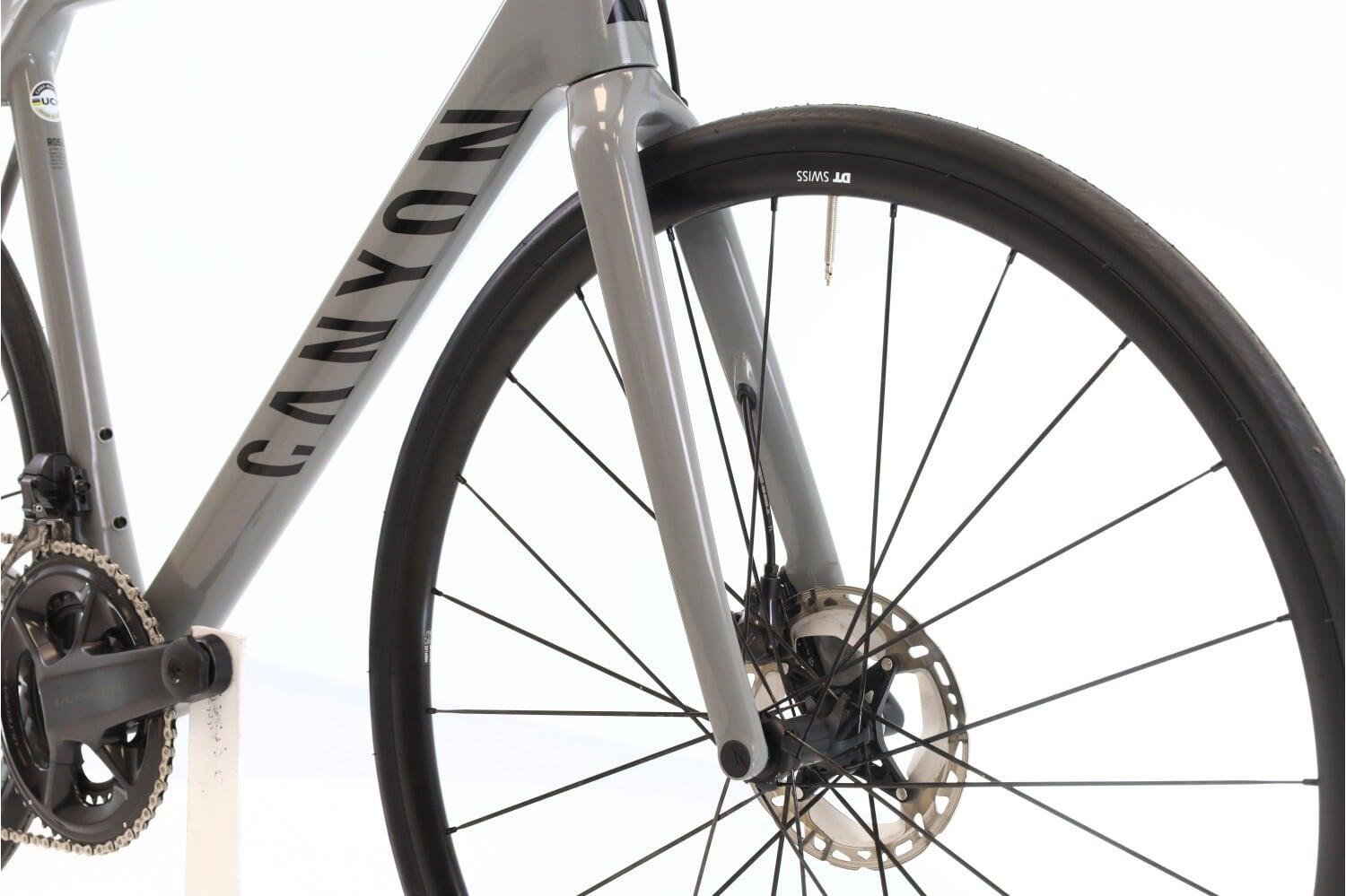 Bici strada ricondizionata ·  Ultimate CF SL 8 Disc Di2 12V · Ottimo stato 5/8