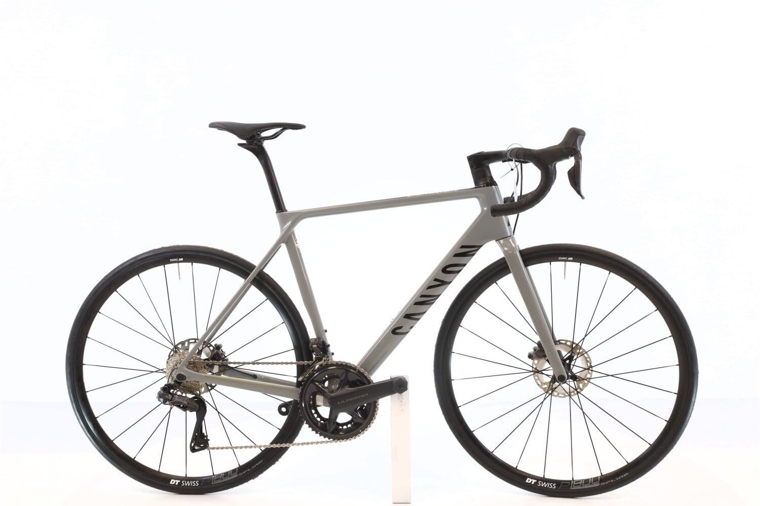 Bici strada ricondizionata ·  Ultimate CF SL 8 Disc Di2 12V · Ottimo stato 1/8