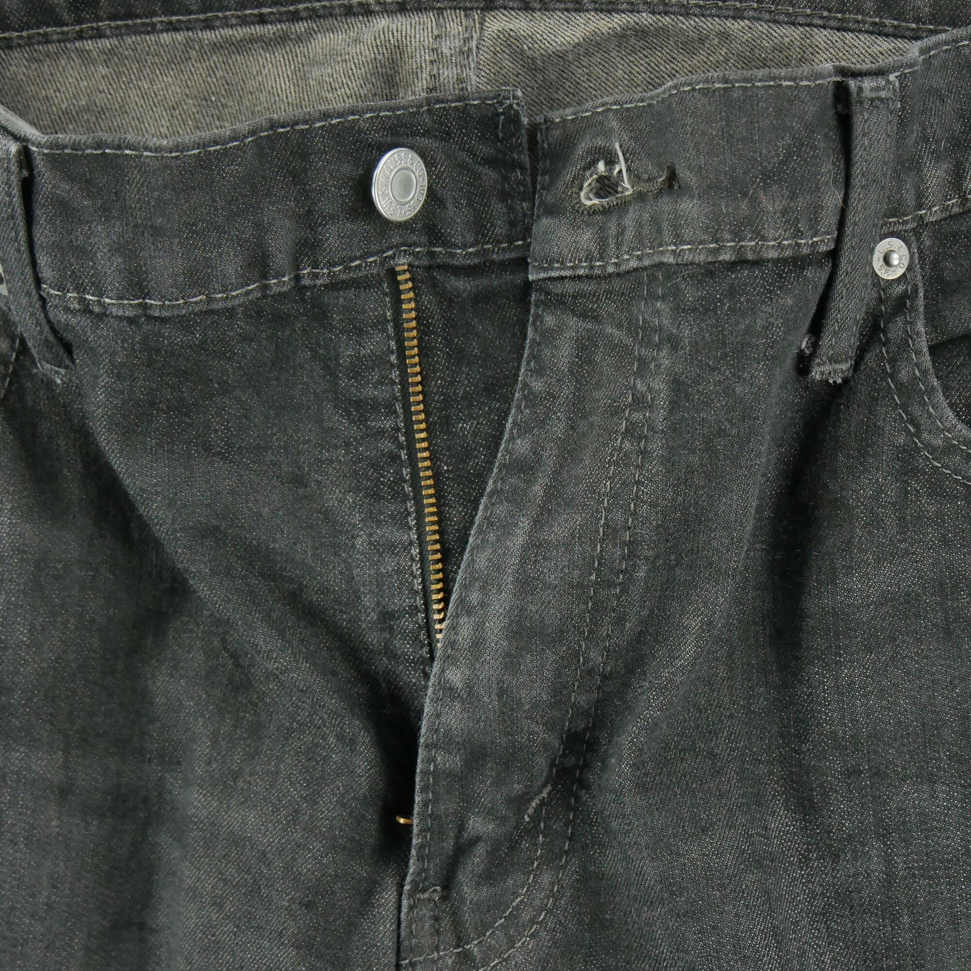 Seconde vie - Jean Homme Levis 513 Slim Straight Noir - Excellent 7/7