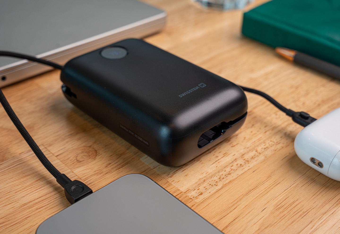 Powerbank SWISSTEN VoltBox 35W 30.000mAh 5/7