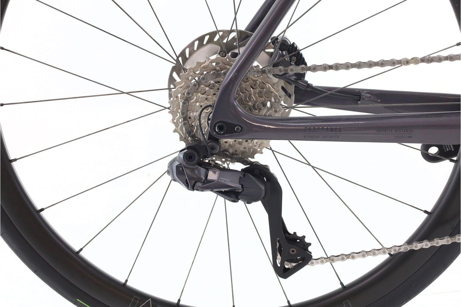 Refurbished road bike ·  Infinito Di2 12V · Very good condition 3/7