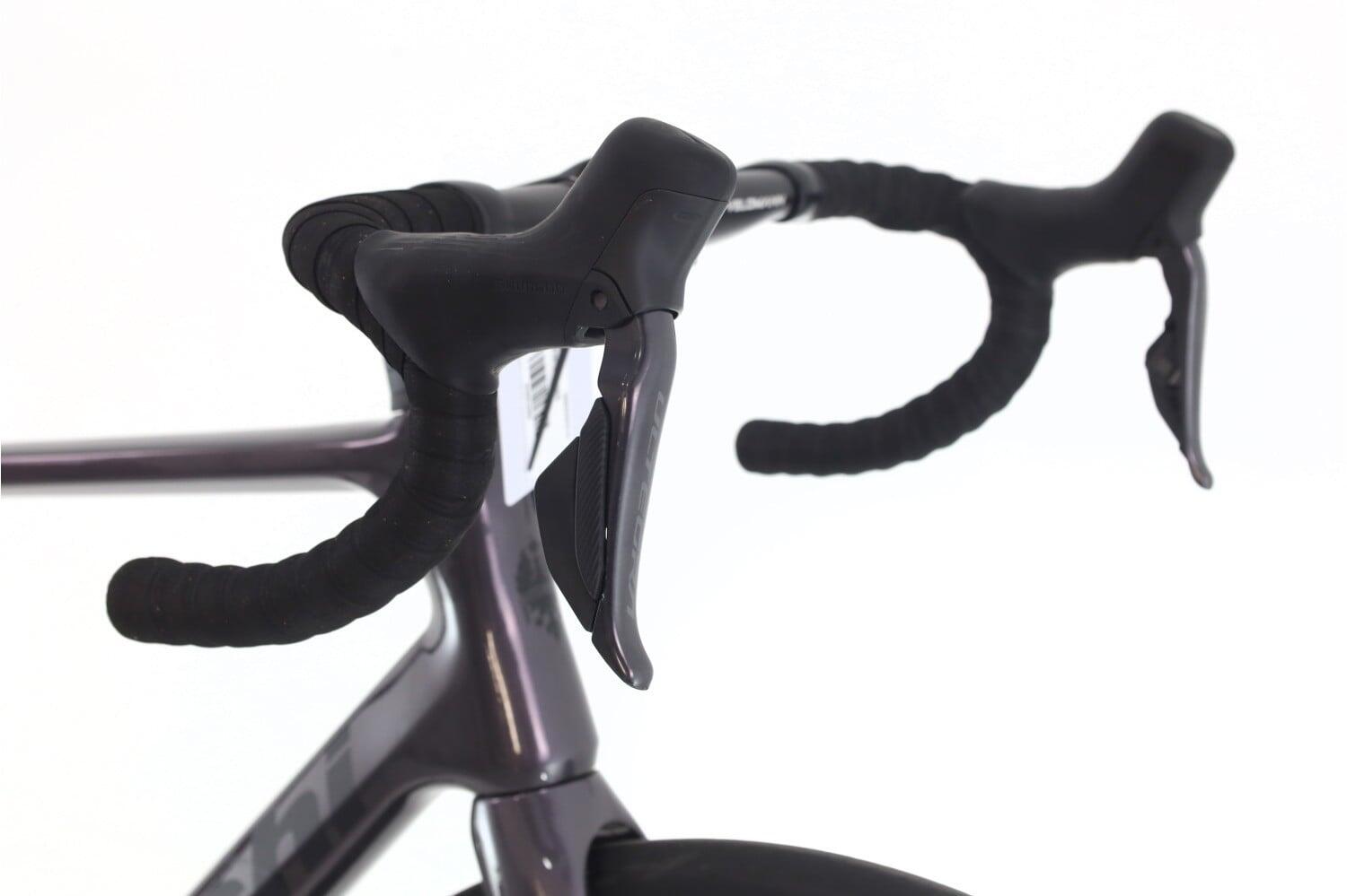 Refurbished road bike ·  Infinito Di2 12V · Very good condition 6/7
