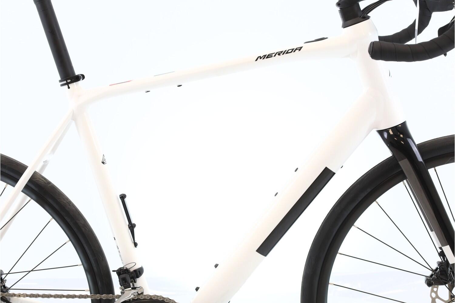 Ebike da strada ricondizionata ·  eScultura 400 2/8