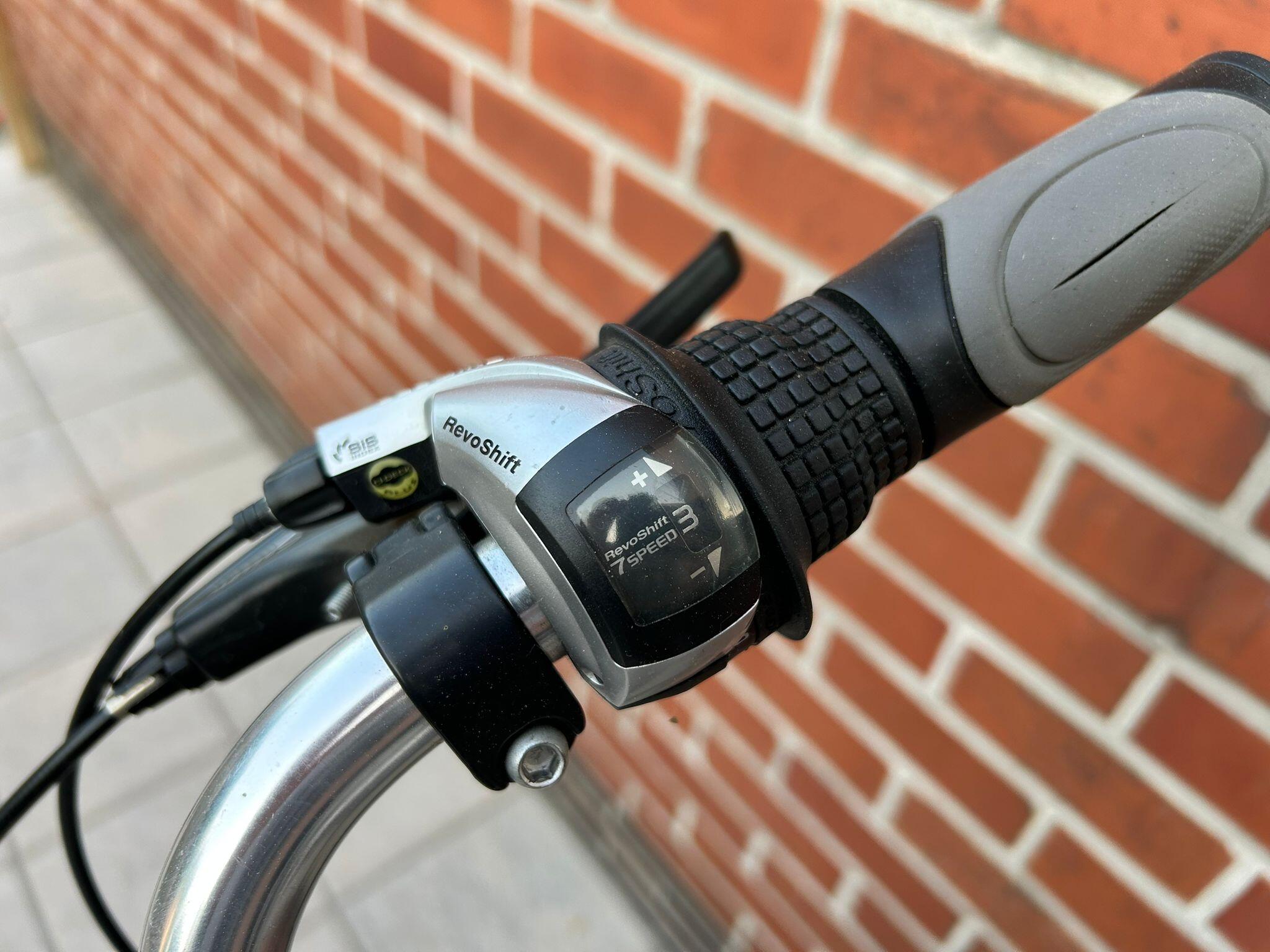 Entre Particuliers - Vélo Prestige pour homme en très bon état 5/5
