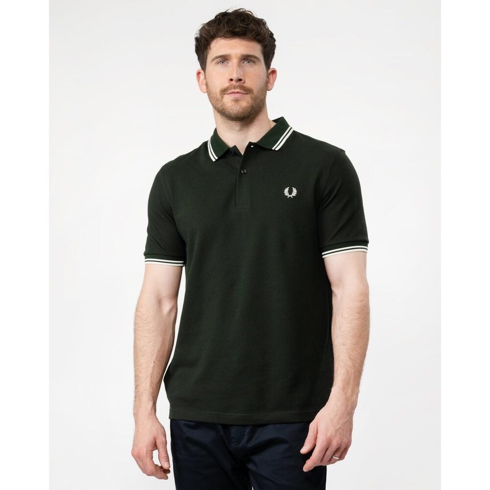 Korte mouw poloshirt Fred perry model M3600T50 voor unisex 1/4
