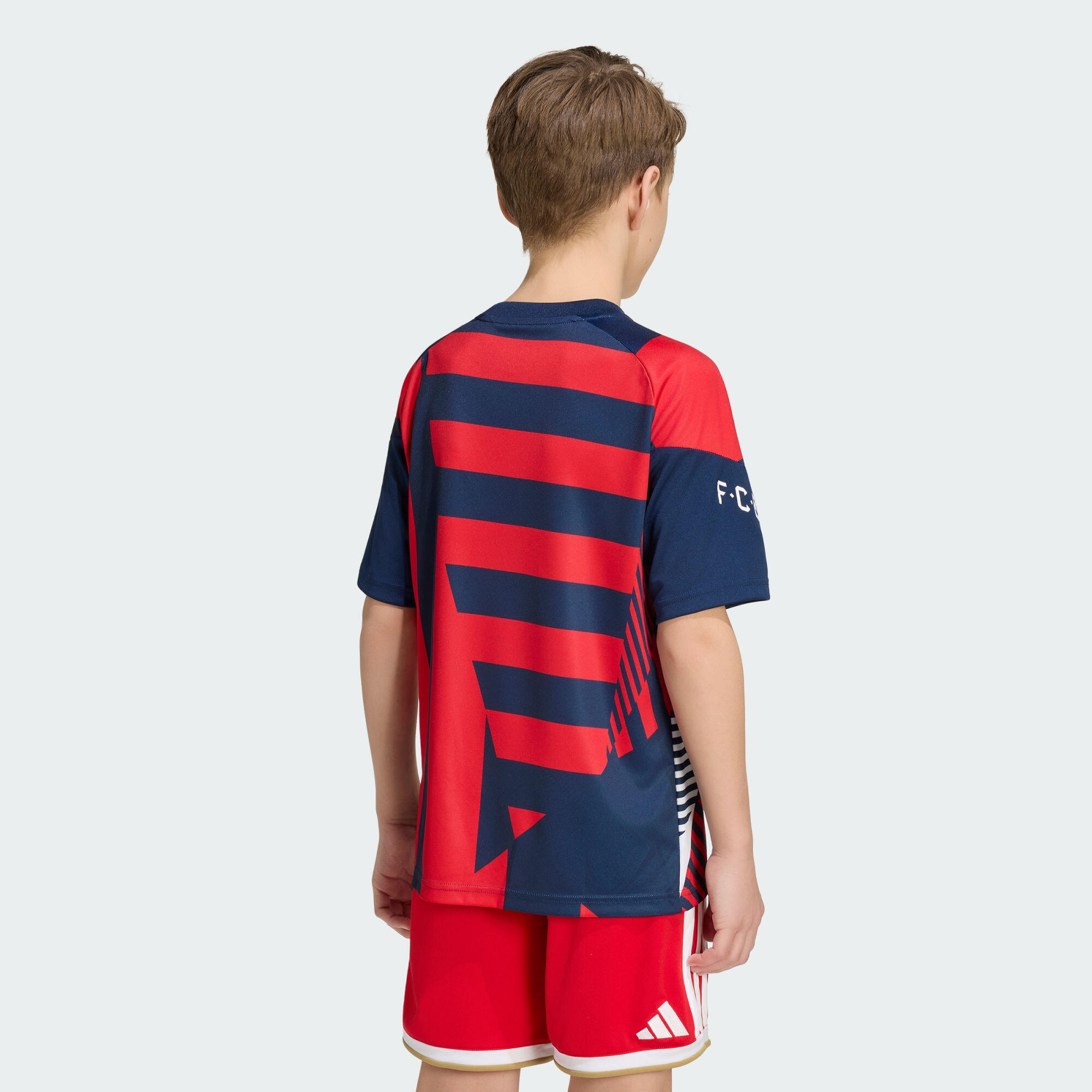 Maillot Pré-match FC Bayern Munich 26/27 Enfants 4/7