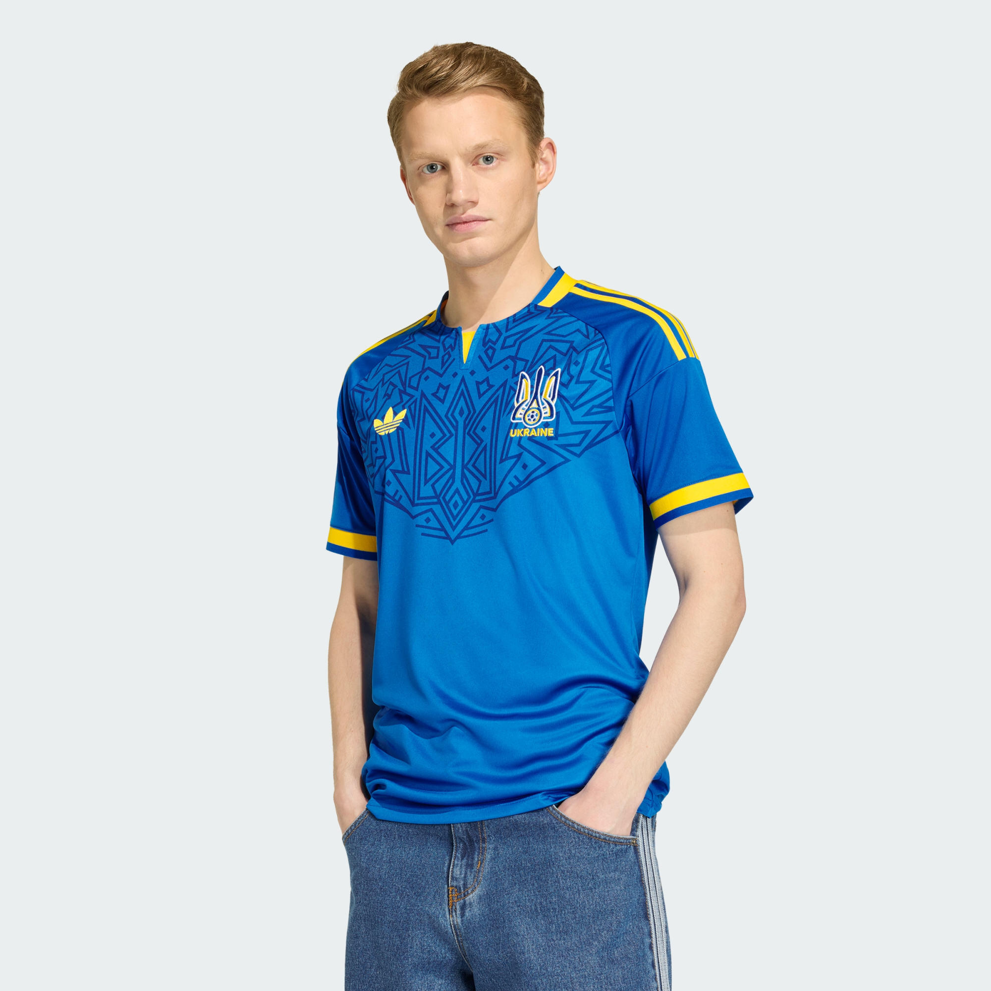 Oekraïne 26 Uitshirt 2/8