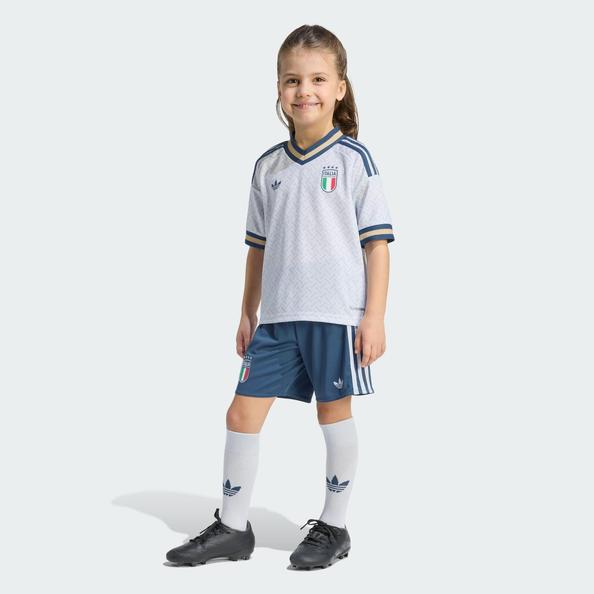 Italië 26 Uittenue Kids 3/7