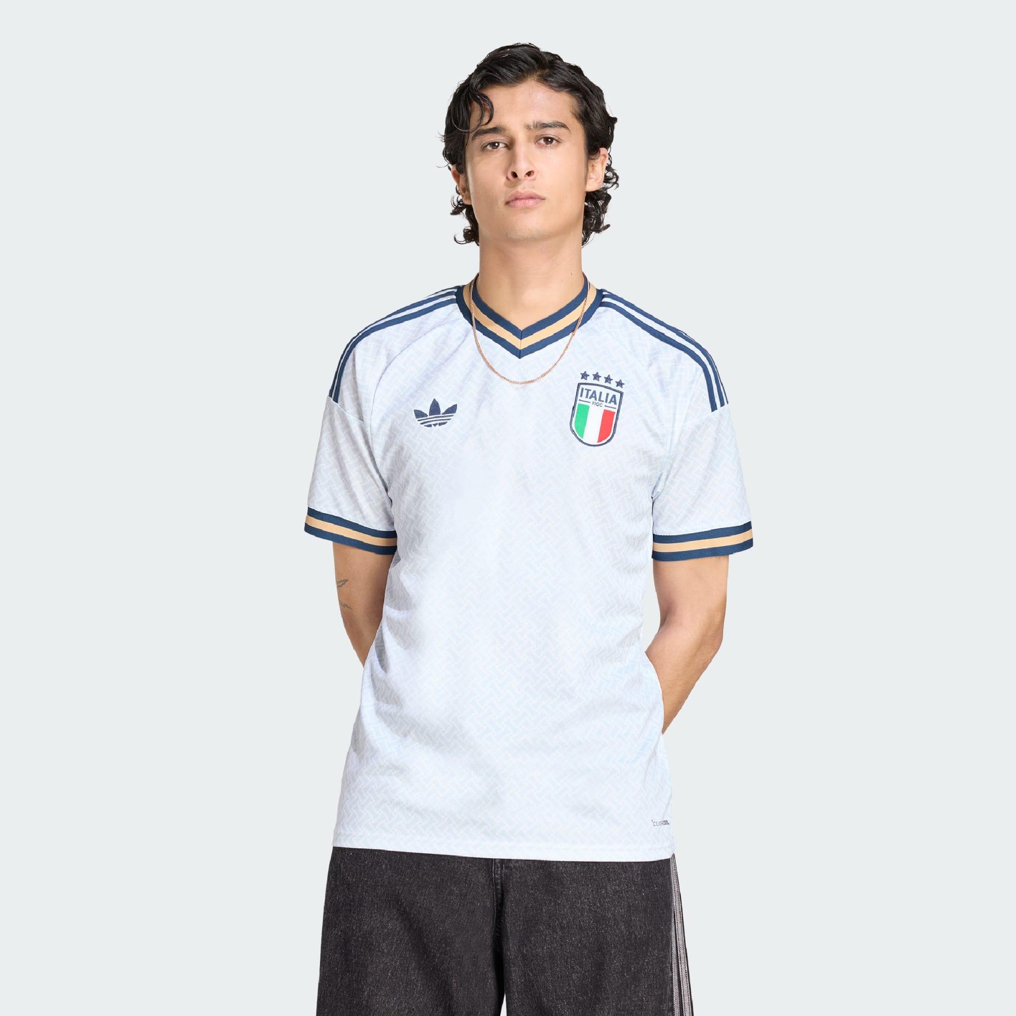 Italië 26 Uitshirt 2/7