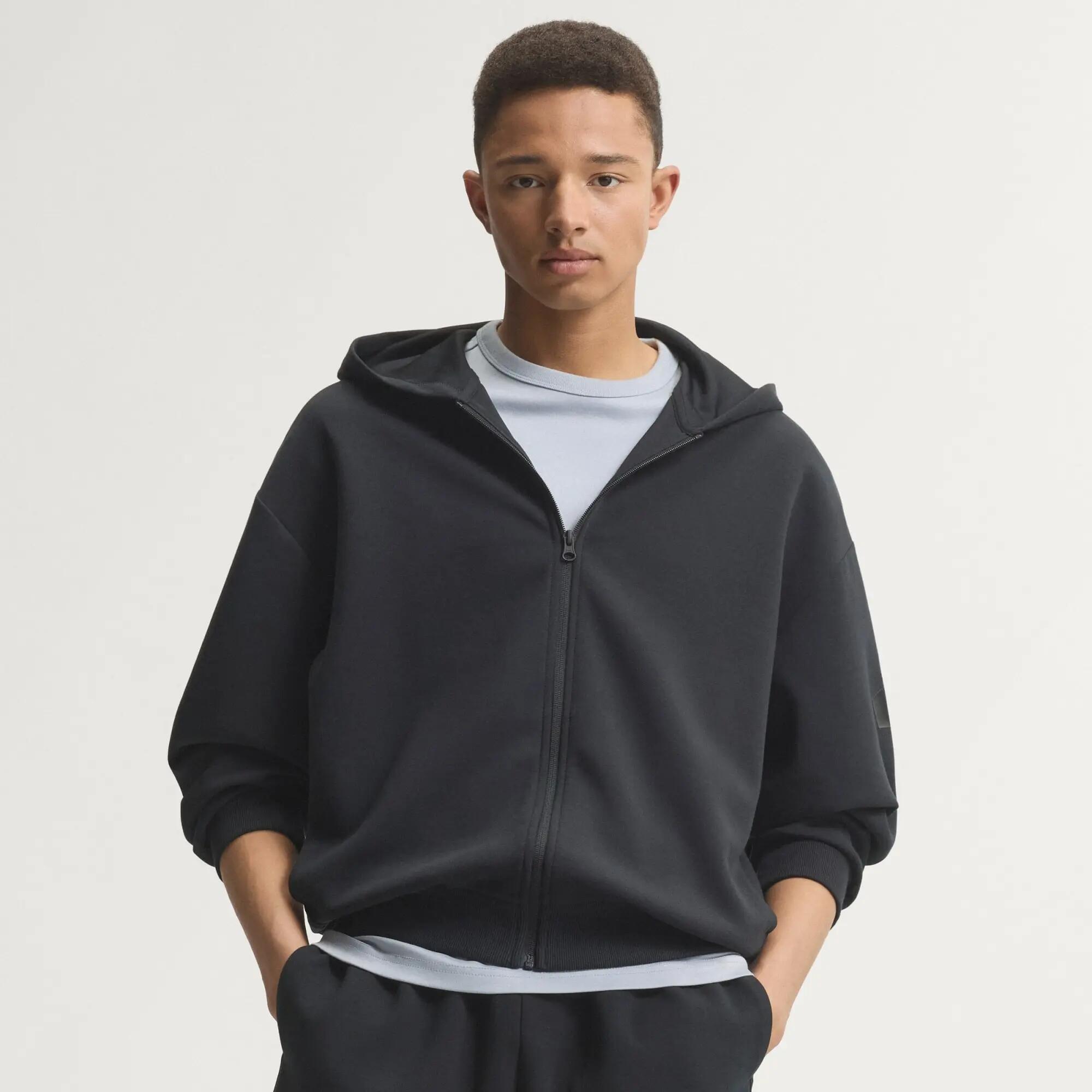 SOFT LUX HOODIE MET LANGE RITSSLUITING 3/12