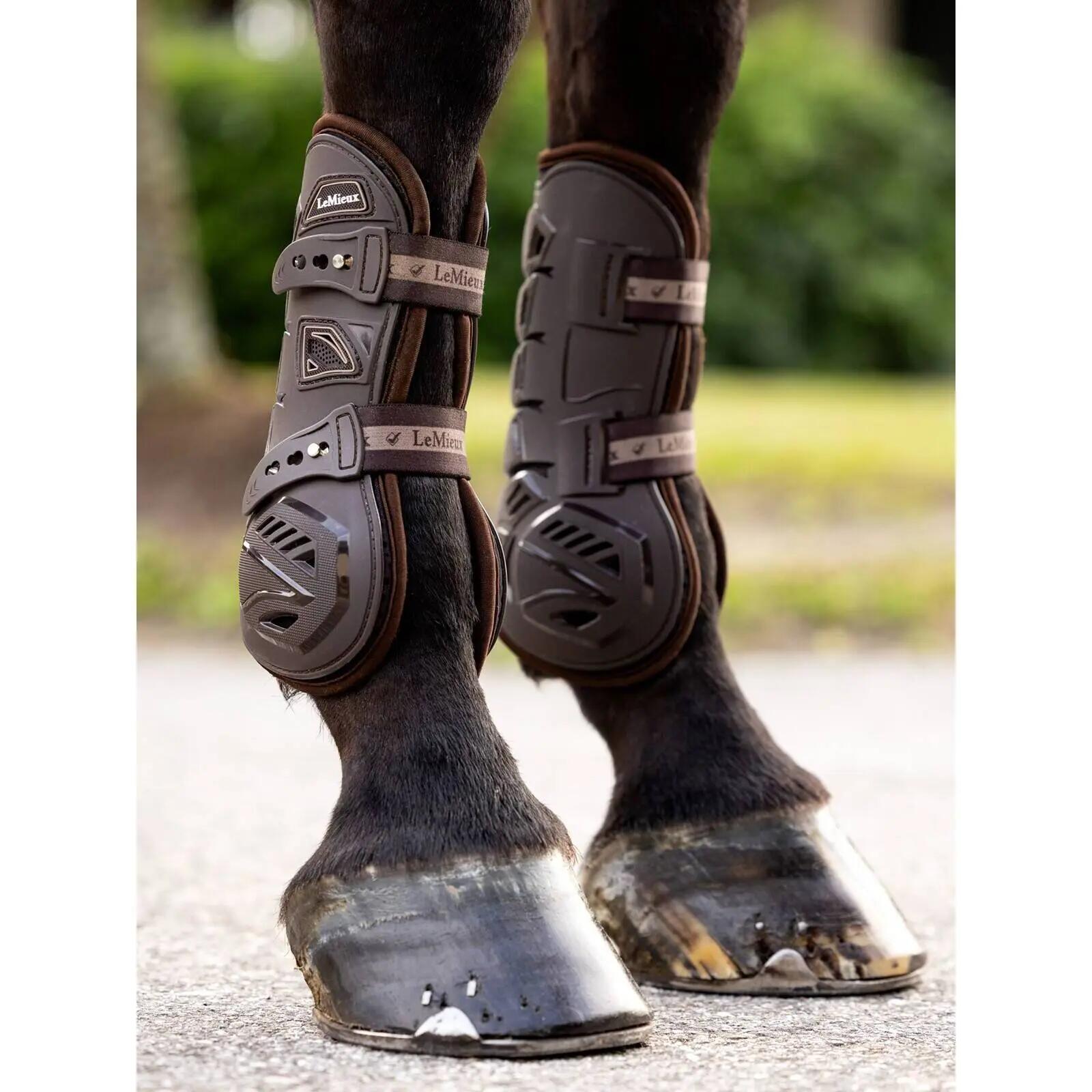 Protège-tendons pour cheval LeMieux Motion Cool 5/7