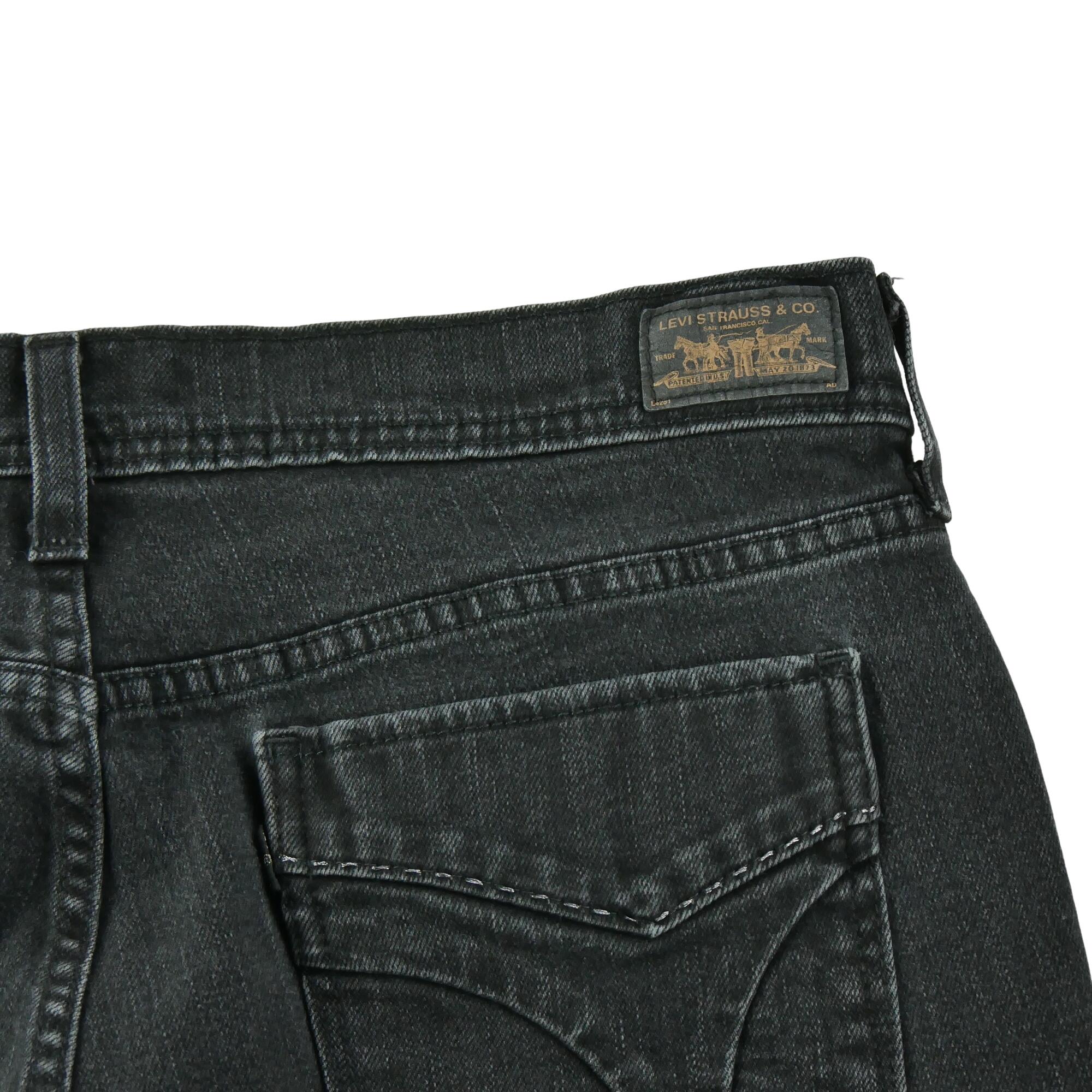 Seconde vie - Jean Femme Levis 505 Straight Leg Noir - Excellent 5/7