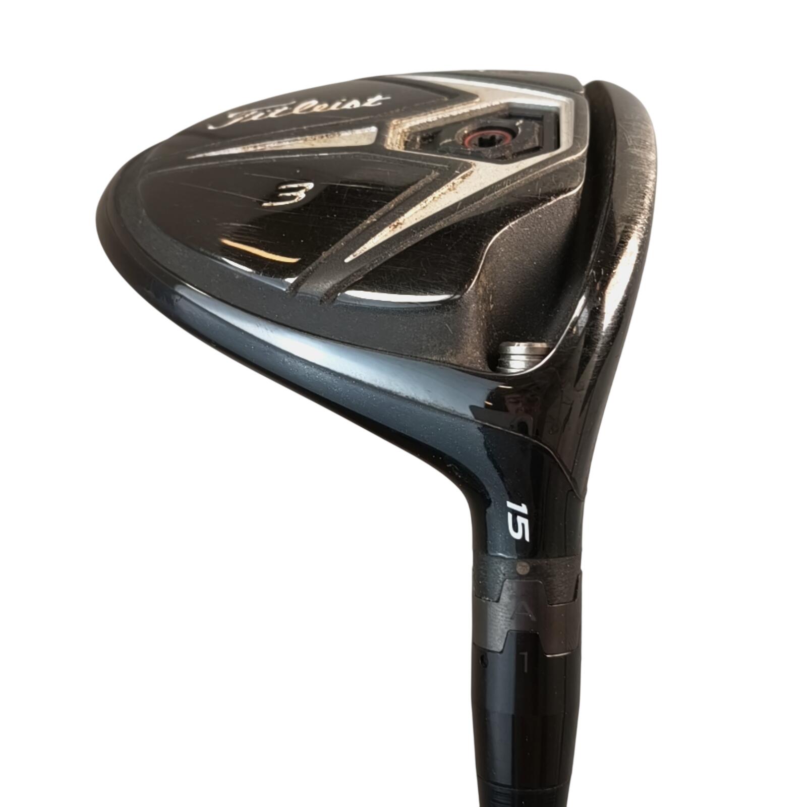 Titleist 915F Fairway Wood / Flex Regular / #3/15 3/6