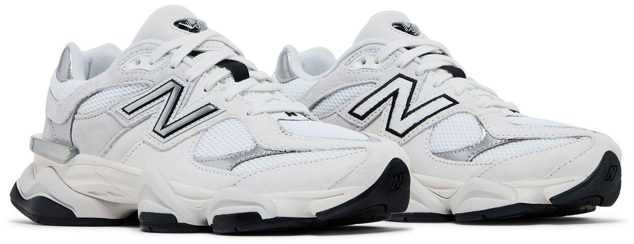 New Balance 9060 5/5