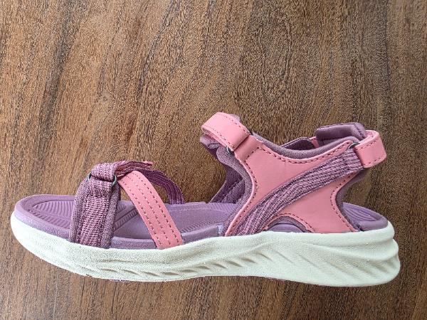 Entre Particuliers - Trollkids Preikestolen Sandal XT rose taille 33 3/5