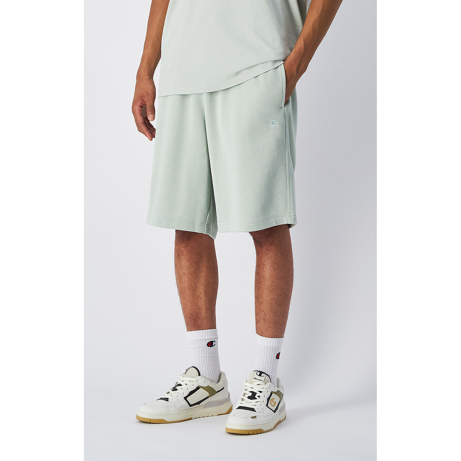 Pantaloncini Champion modello 220788-GS129 per uomini 2/3
