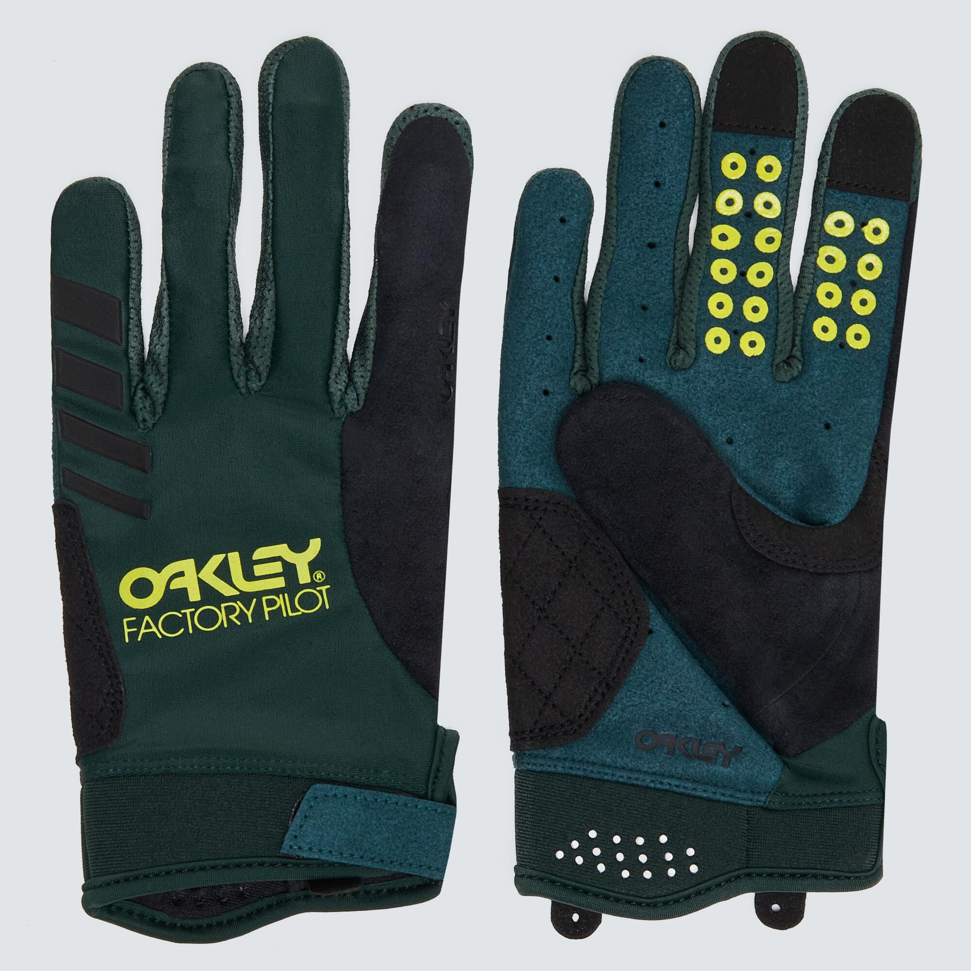 OAKLEY picture