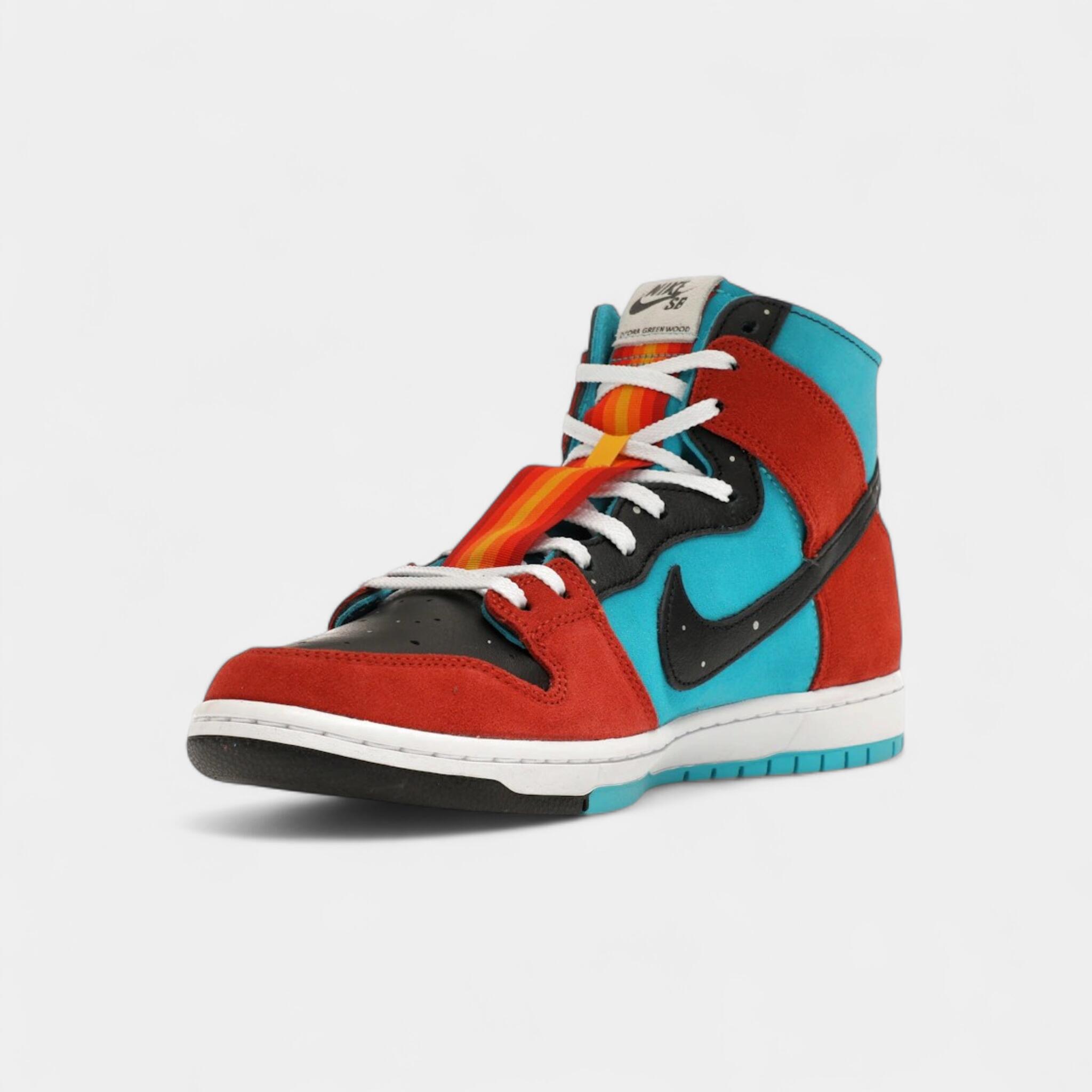 Nike SB Dunk High Di'orr Greenwood Navajo Arts 3/4