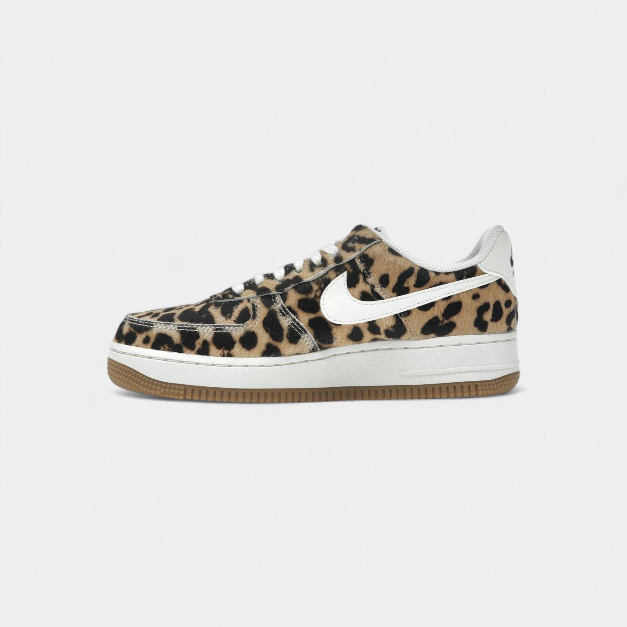 Nike Air Force 1 Low Cheetah Print (Women's) 4/4
