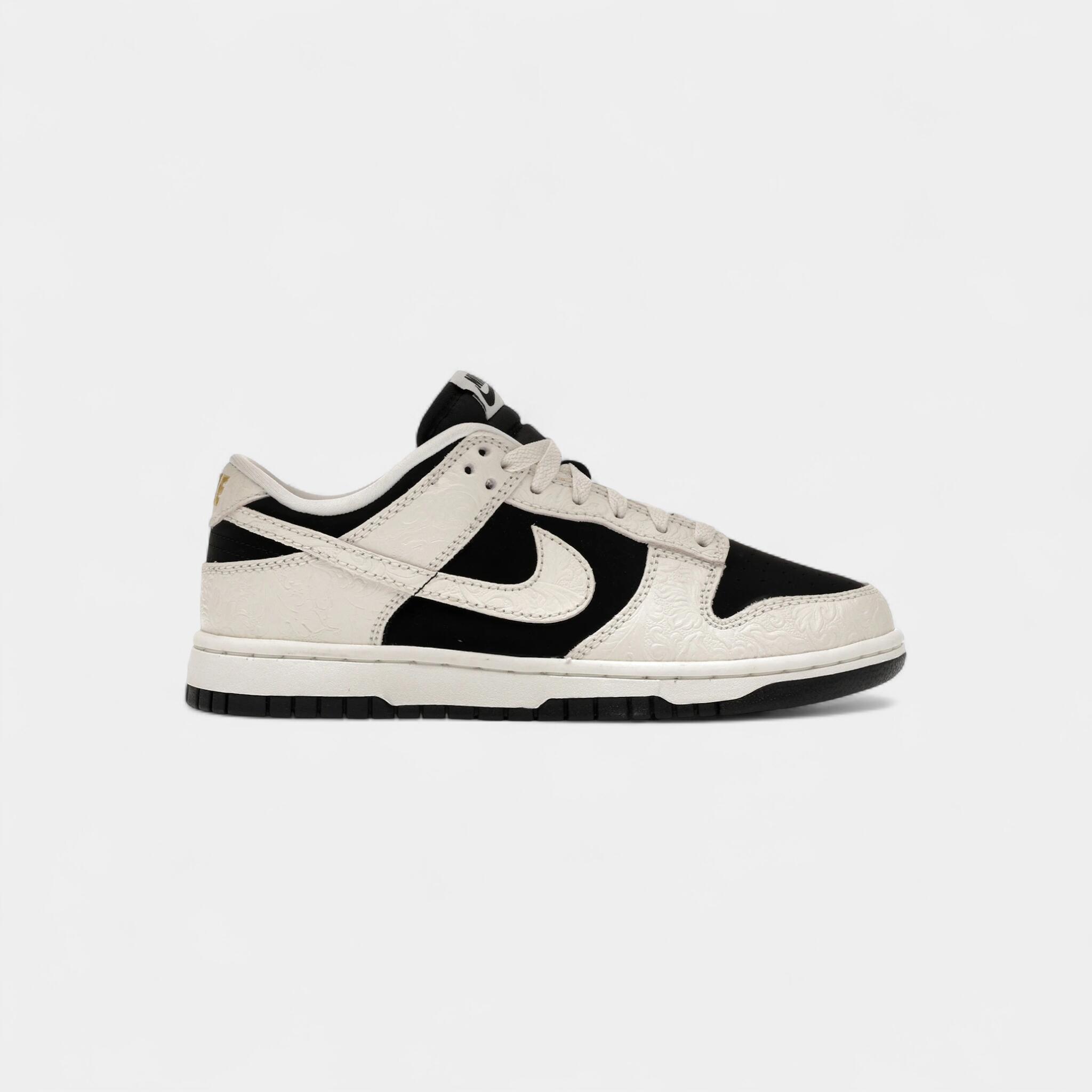 NIKE picture