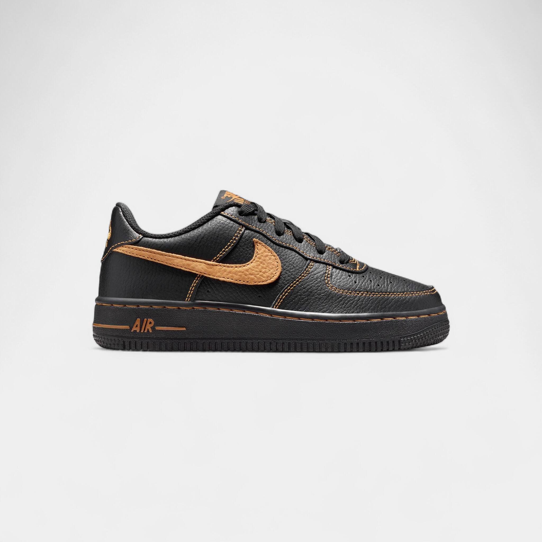 NIKE picture
