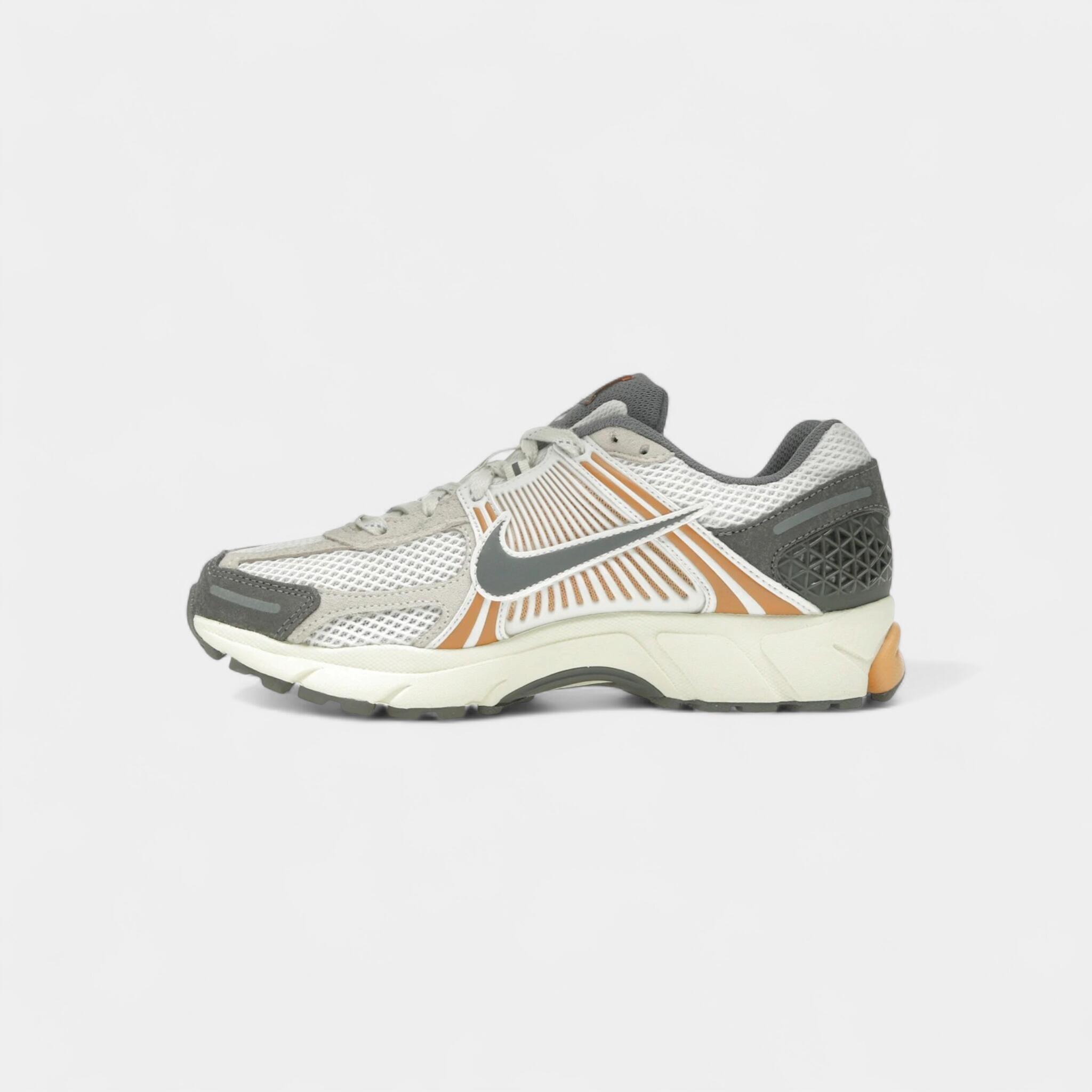Nike Zoom Vomero 5 Copper Moon 4/4