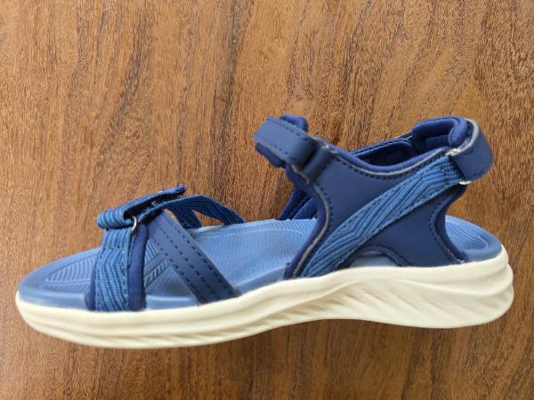 Entre Particuliers - Trollkids Preikestolen Sandal XT bleu taille 33 4/7