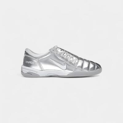 Nike total 90 3 sp metallic platinum (women's)