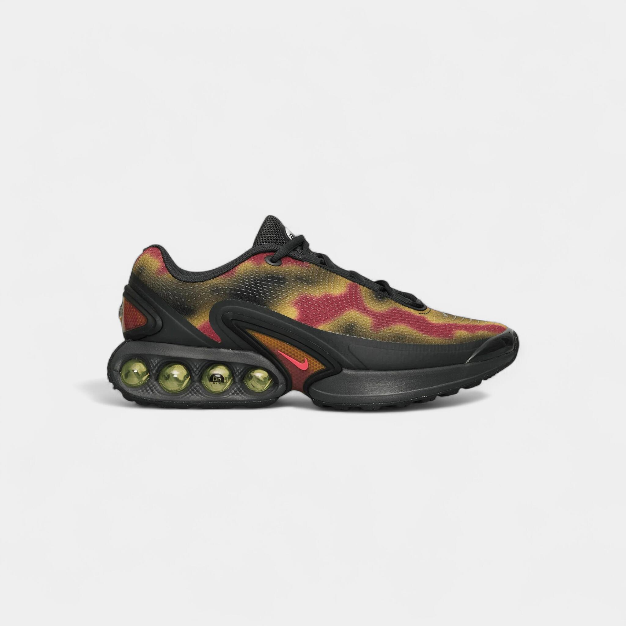 NIKE picture