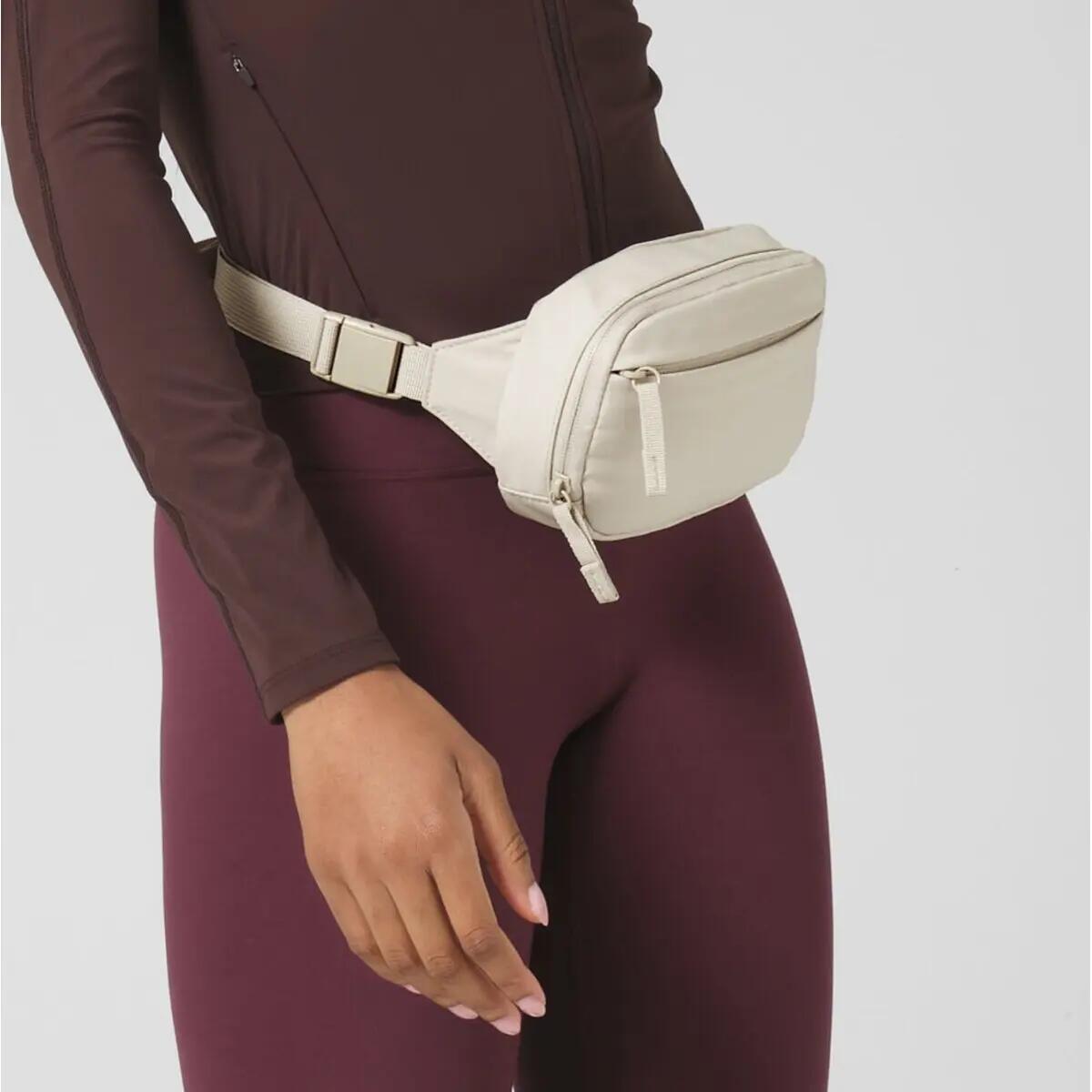 Bauchtasche Quadra 3/4