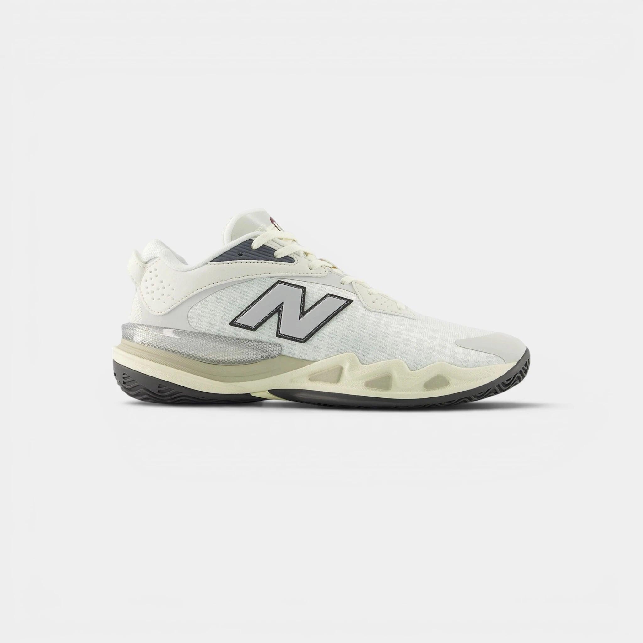 NEW BALANCE picture