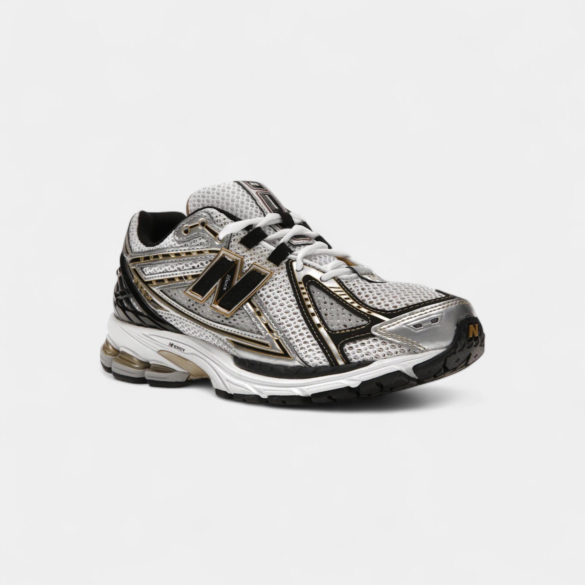New Balance 1906R White Metallic Gold 2/4