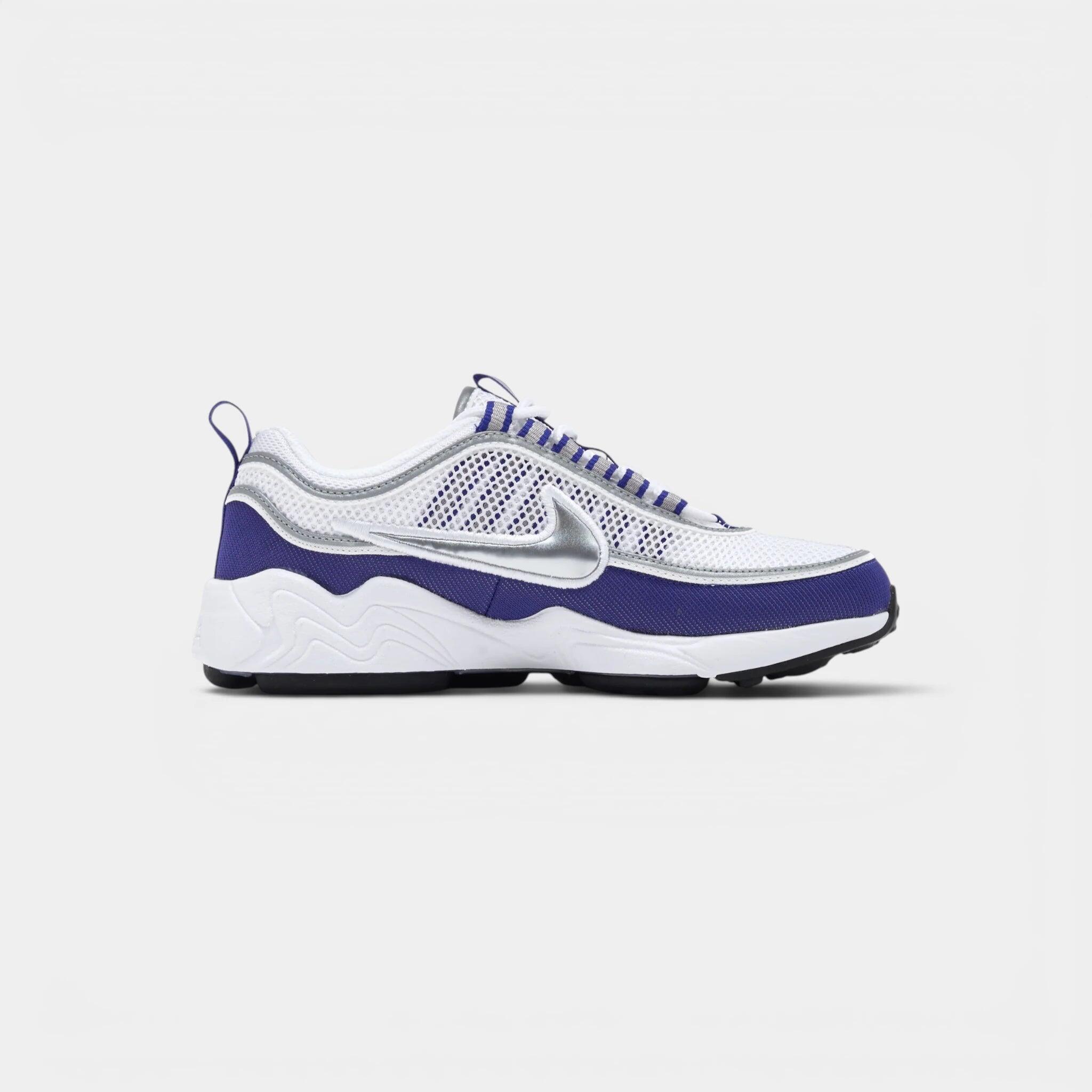 NIKE picture