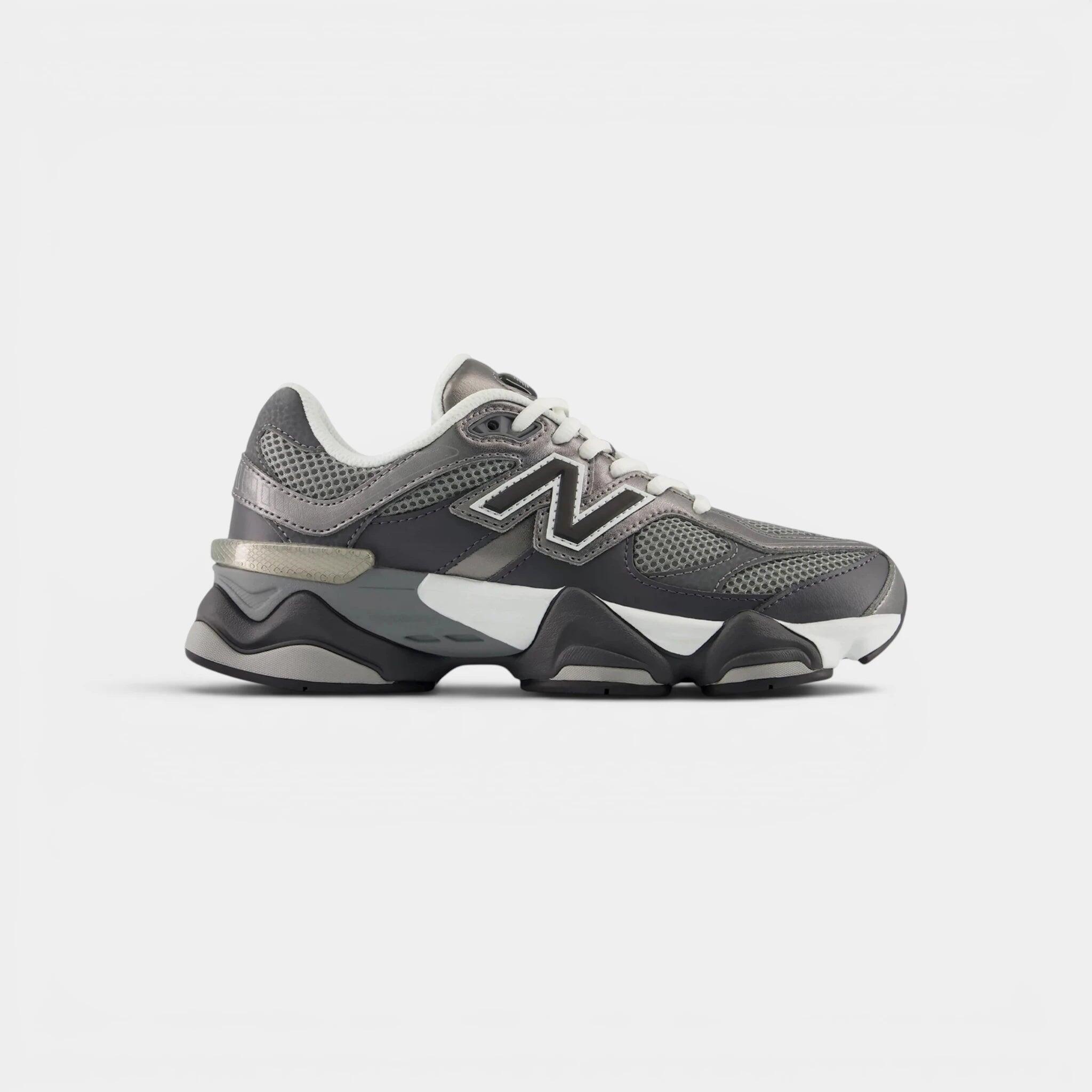 NEW BALANCE picture