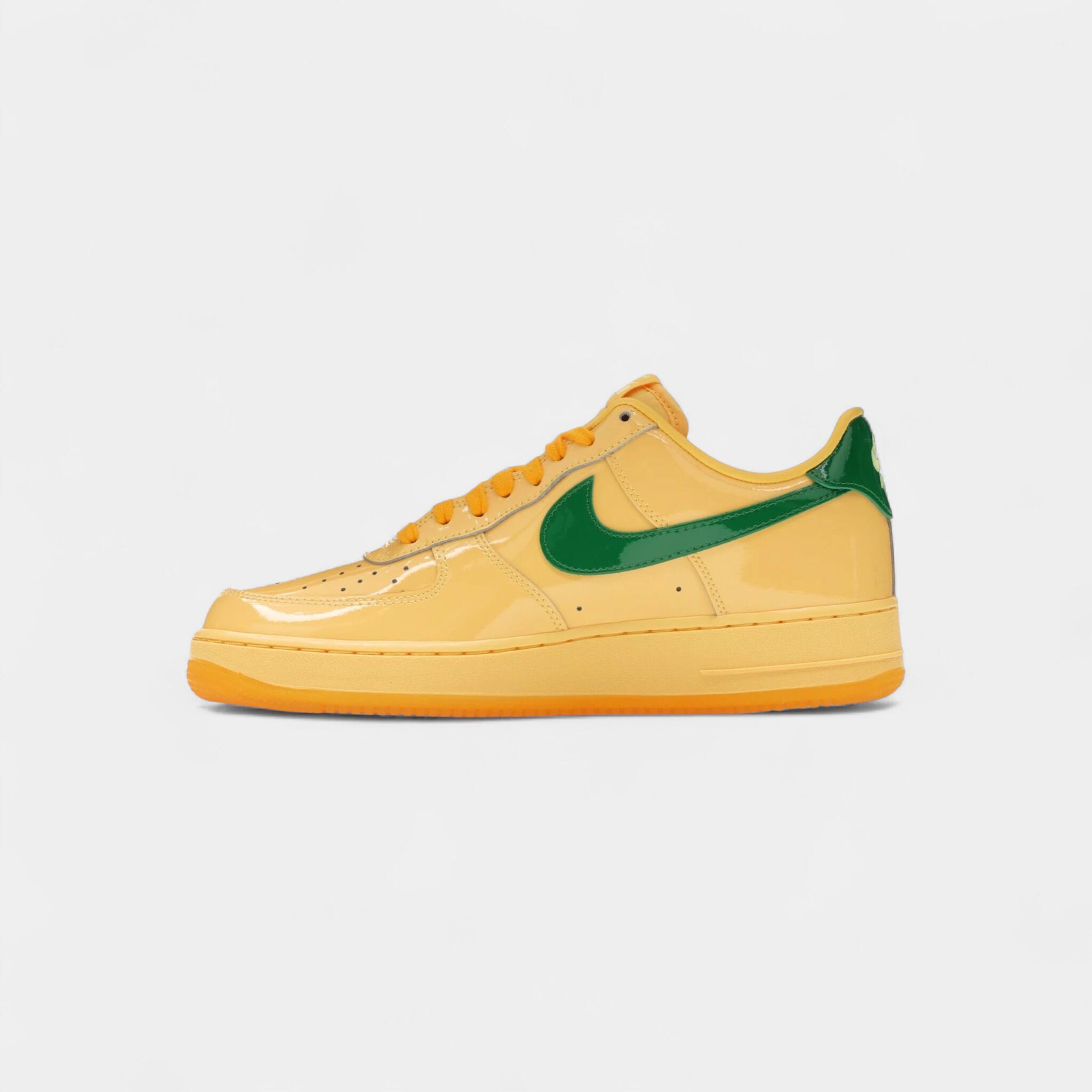 Nike Air Force 1 Low Patent Leather Topaz Gold Pine Green 4/4
