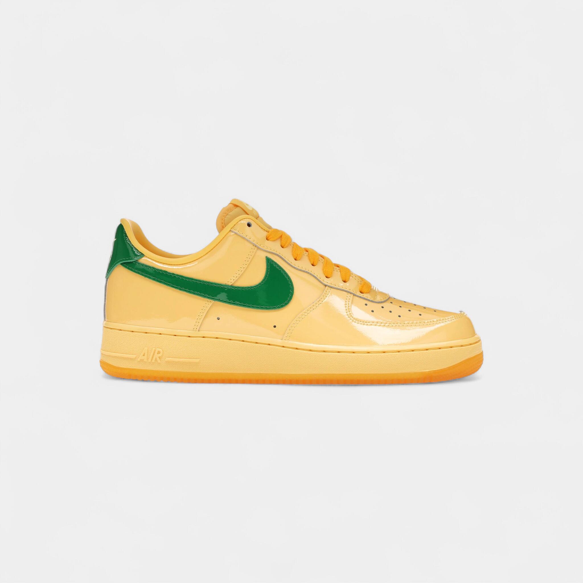 NIKE picture