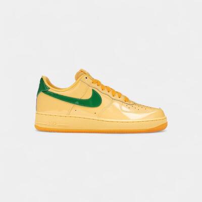 Nike air force 1 low patent leather topaz gold pine green