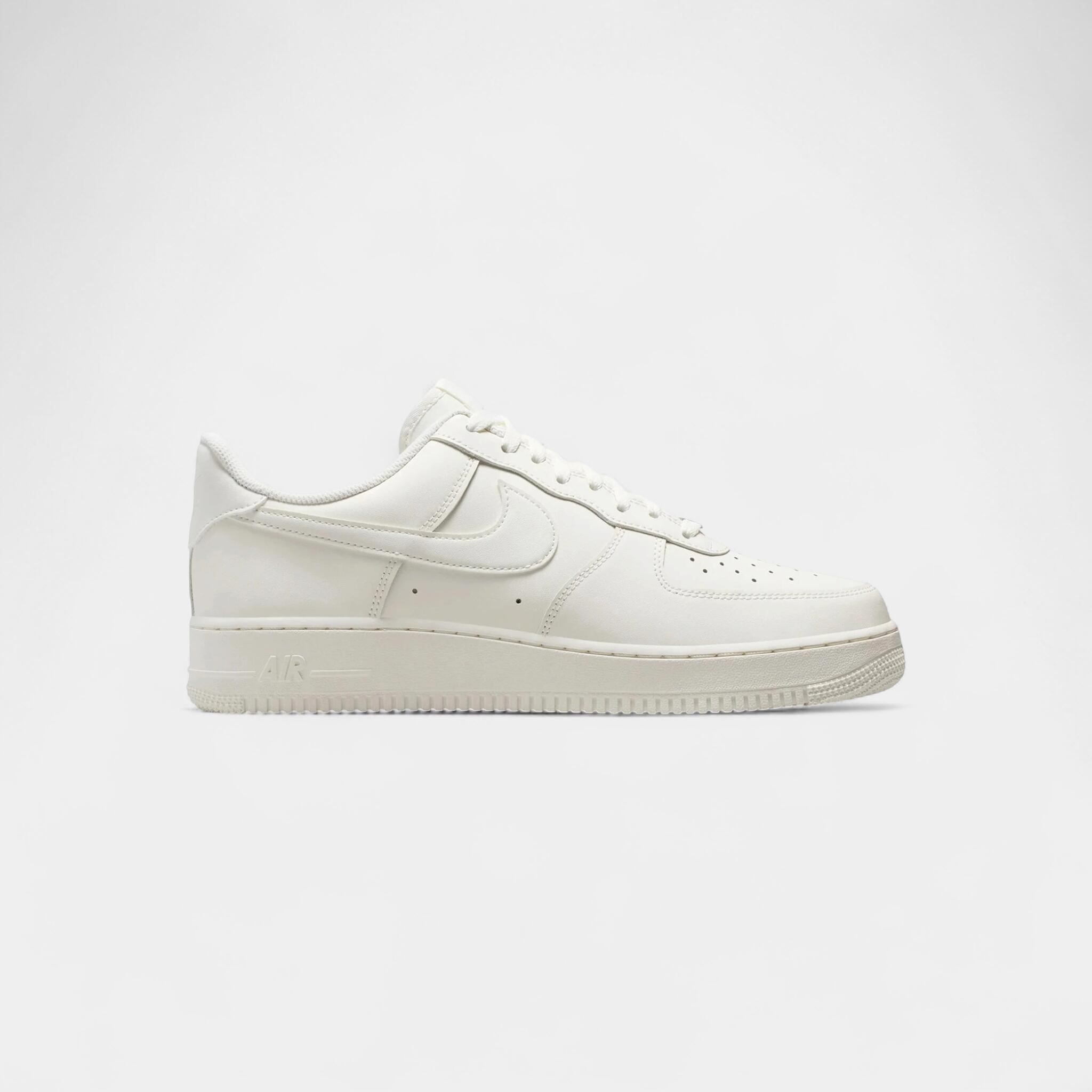 Nike Air Force 1 Low '07 Sail 1/1