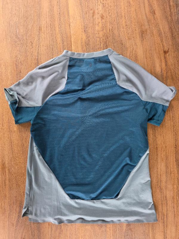 Tussen Particulieren - Quechua Wandel-T-shirt kinderen MH900 groen 7-8j 2/3