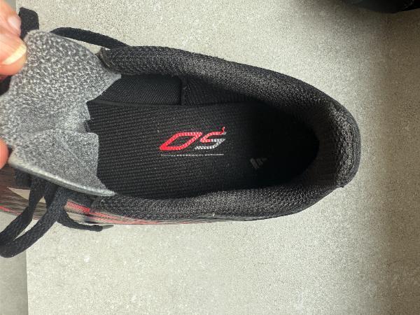 Tussen Particulieren - Adidas Predator Accuracy.4 FxG 6/7
