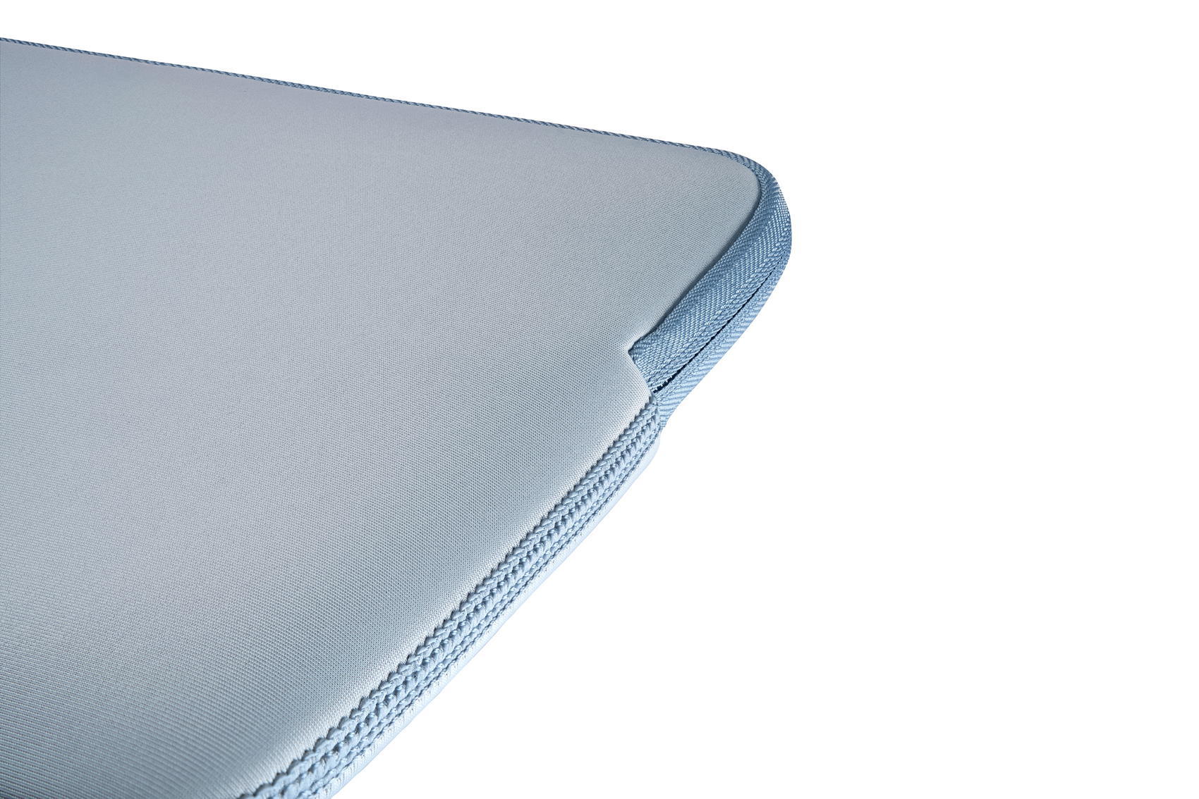 Sleeve TUCANO One para MacBook Neo, neoprene 4mm, silver 5/7