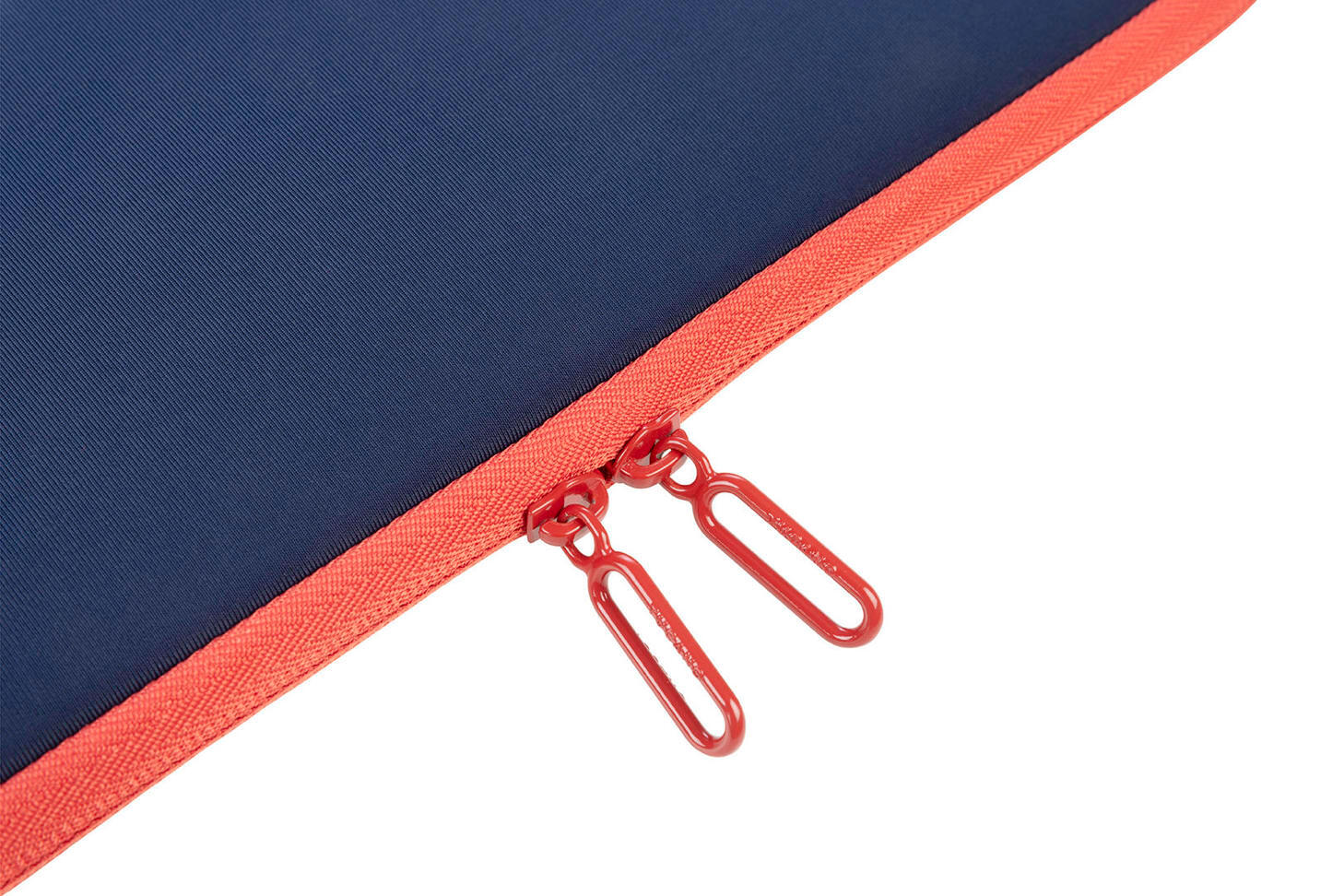 Sleeve TUCANO Elements 13 (blue) 5/7