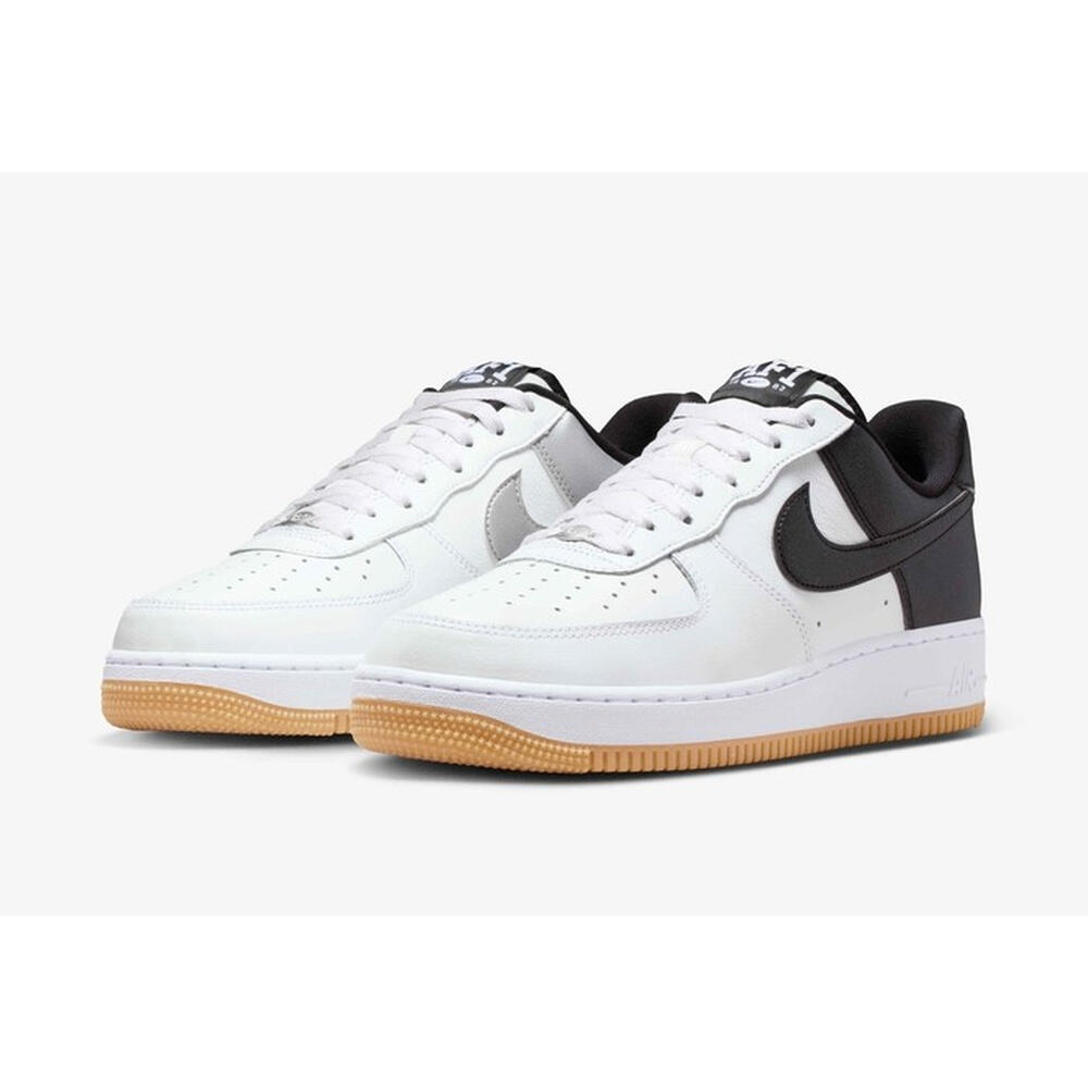 NIKE picture