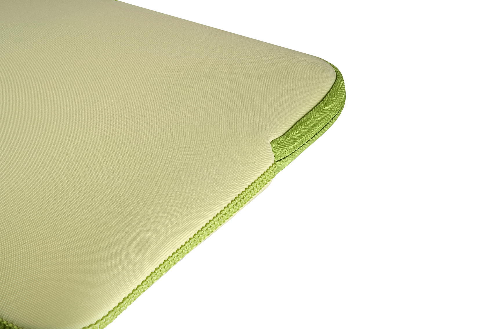 Sleeve TUCANO One MacBook Neo, neoprene 4mm, amarelo. 5/7